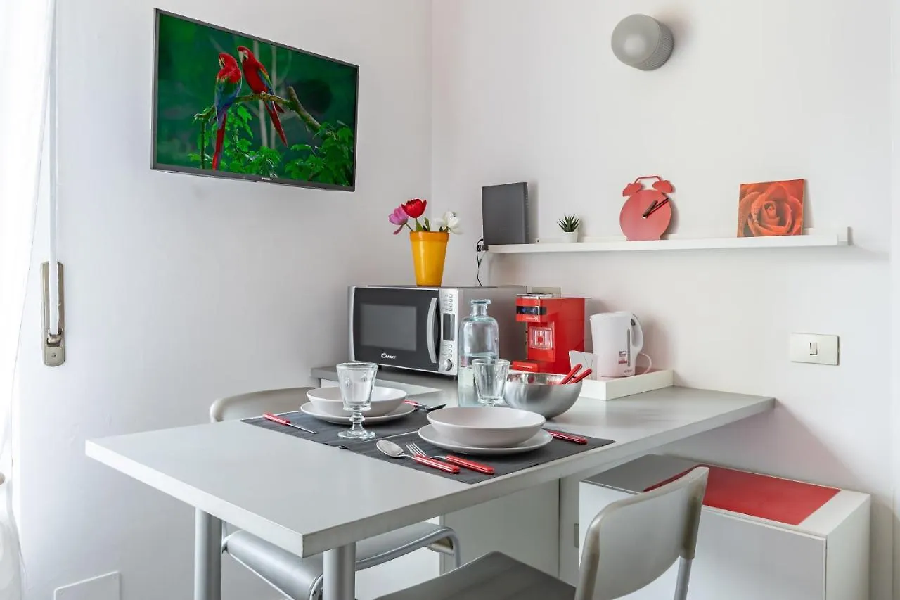 Lägenhet Ai Fiordalisi - Milan City - By Host4U